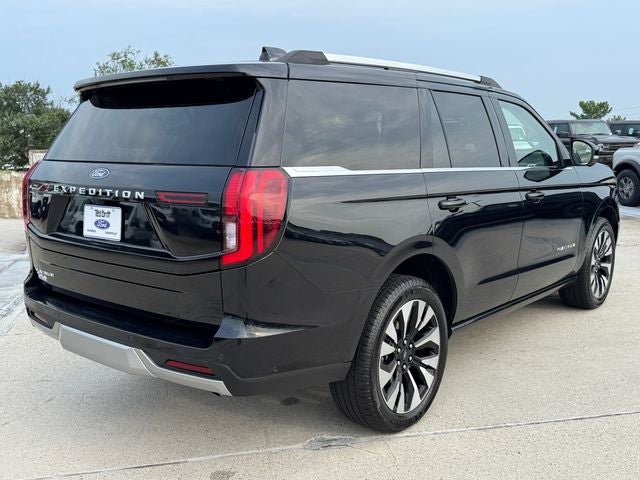 2025 Ford Expedition Platinum | Clean One Owner Carfax | Drivers Package | 4WD