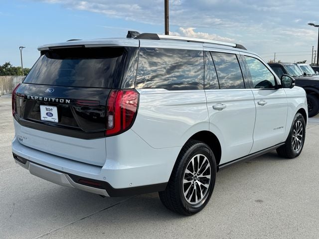 2025 Ford Expedition Platinum | One Owner | Clean Carfax