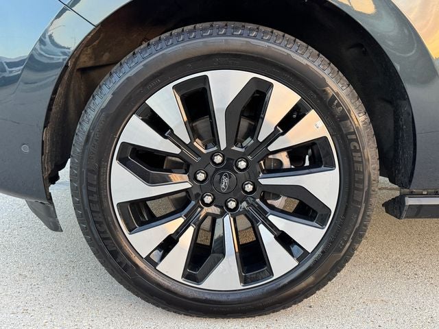2025 Ford Expedition Platinum | Clean One Owner Carfax