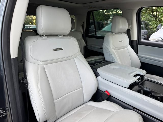 2025 Ford Expedition Platinum | Clean One Owner Carfax