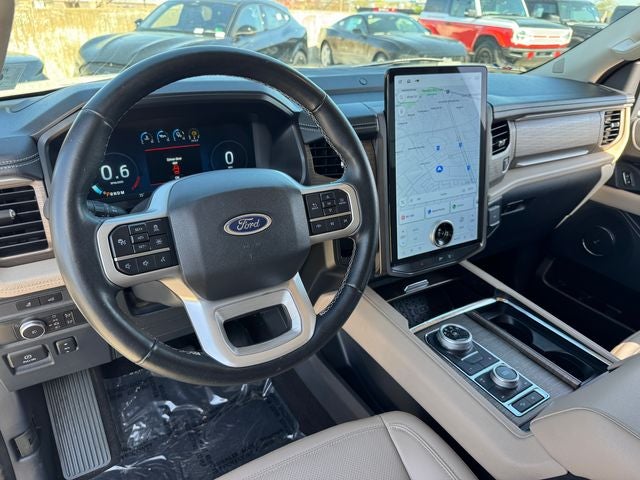 2022 Ford Expedition Limited | Moonroof | 2nd Row Bench | 15.5" Screen
