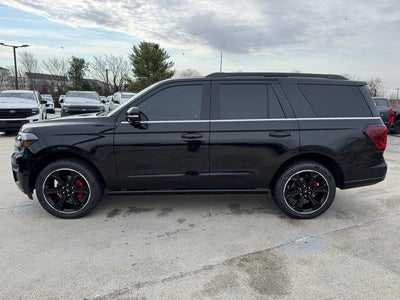 2022 Ford Expedition Limited Stealth Edition | HD Tow Pkg. | Pano Roof | 4WD