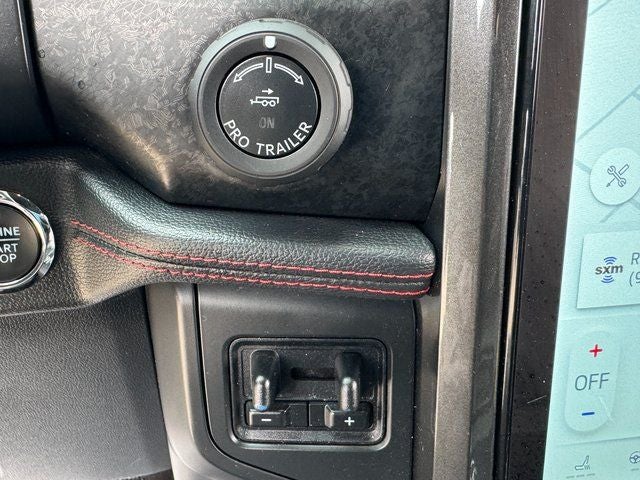 2022 Ford Expedition Limited Stealth Edition | HD Tow Pkg. | Pano Roof | 4WD