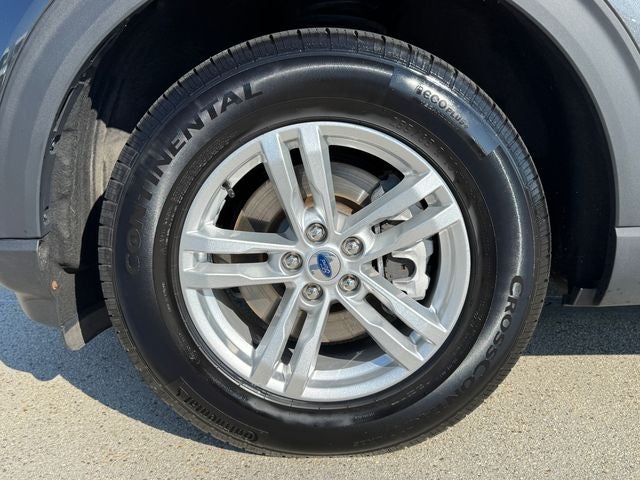 2020 Ford Explorer XLT | 4WD | Nav | 2nd Row Bench