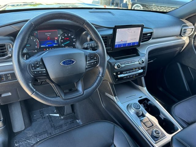 2020 Ford Explorer XLT | 4WD | Nav | 2nd Row Bench