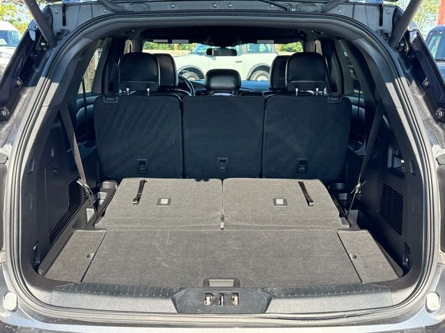 2020 Ford Explorer XLT | 4WD | Nav | 2nd Row Bench