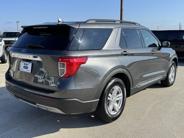 2020 Ford Explorer XLT | 4WD | Nav | 2nd Row Bench