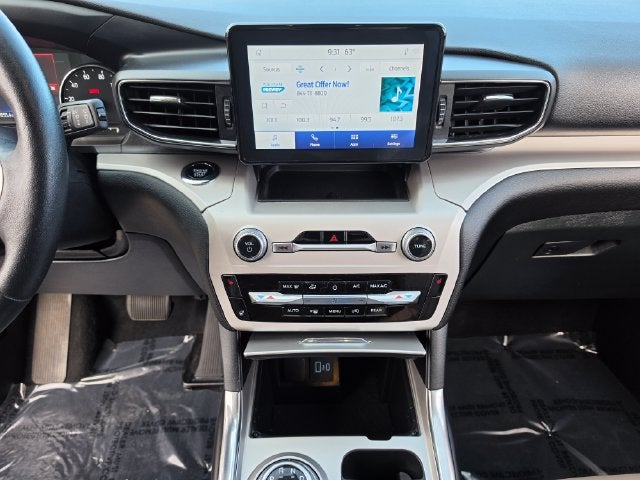 2024 Ford Explorer XLT | Pano Roof | Remote Start | 4WD