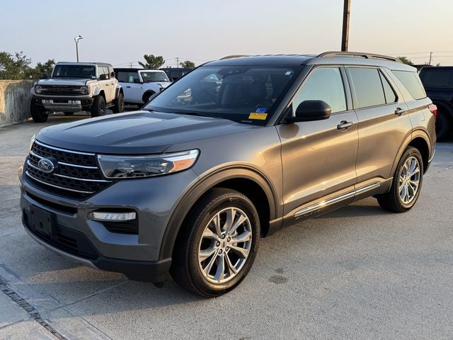 2022 Ford Explorer XLT | Co-Pilot360 Assist+ | CarPlay | 4WD
