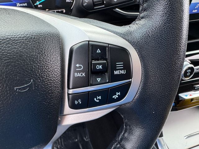 2024 Ford Explorer Limited | Pano Roof | Apple CarPlay | Nav | 4WD