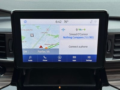 2024 Ford Explorer Limited | Pano Roof | Apple CarPlay | Nav | 4WD