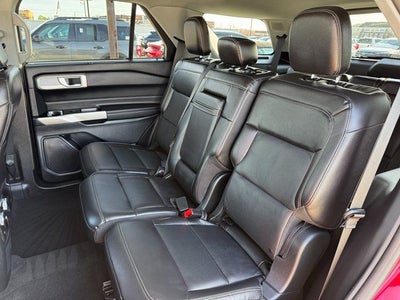 2023 Ford Explorer Limited | Pano Roof | Tow Pkg. | CarPlay | 4WD