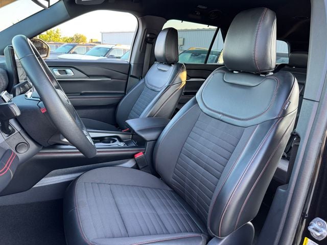 2025 Ford Explorer ST-Line | Premium Pkg |