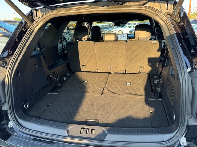 2025 Ford Explorer ST-Line | Premium Pkg |