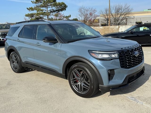 2025 Ford Explorer ST | Pano Roof | Wireless CarPlay | 4WD