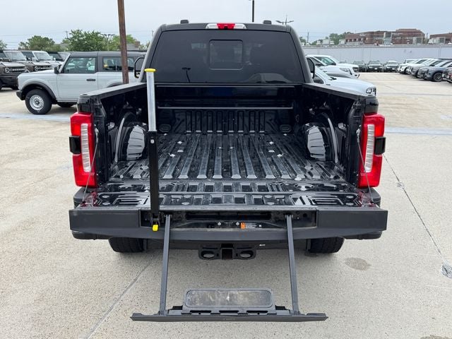 2023 Ford F-250SD Lariat | Ultimate Pkg | Moonroof | FX4