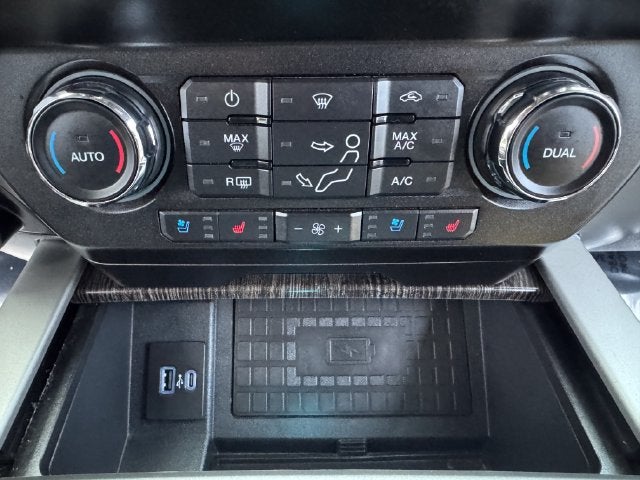 2021 Ford F-350SD Lariat | Moonroof | Ultimate Pkg | Black Pkg | FX4