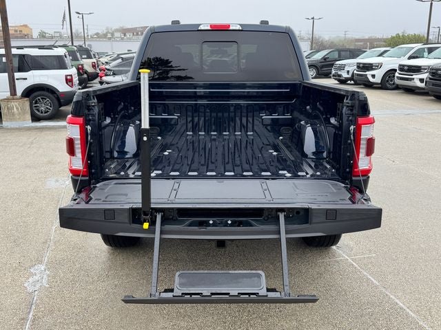 2023 Ford F-150 Platinum | Pano Roof | Max Tow Pkg. | FX4 Pkg.