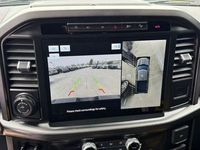 2023 Ford F-150 Platinum | Pano Roof | Max Tow Pkg. | FX4 Pkg.