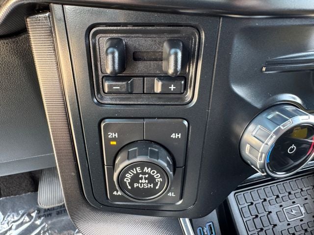 2023 Ford F-150 Platinum | Hybrid | Pano Roof | Power Tailgate | 360 Camera