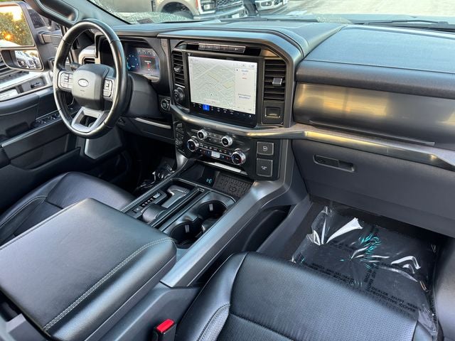 2024 Ford F-150 Lariat | Hybrid | Pano Roof | Black Pkg | 360 Camera