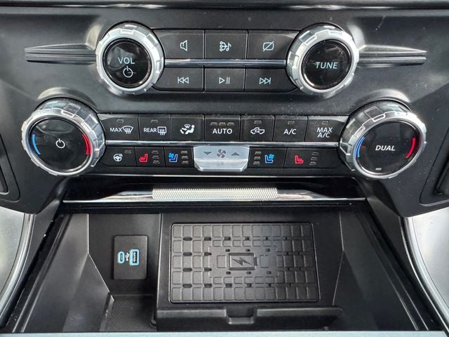 2024 Ford F-150 Lariat | Hybrid | Black Pkg | Pano Roof | 360 Camera
