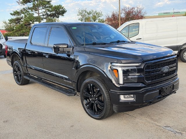 2024 Ford F-150 Lariat Hybrid | Pano Roof | Black Out Pkg
