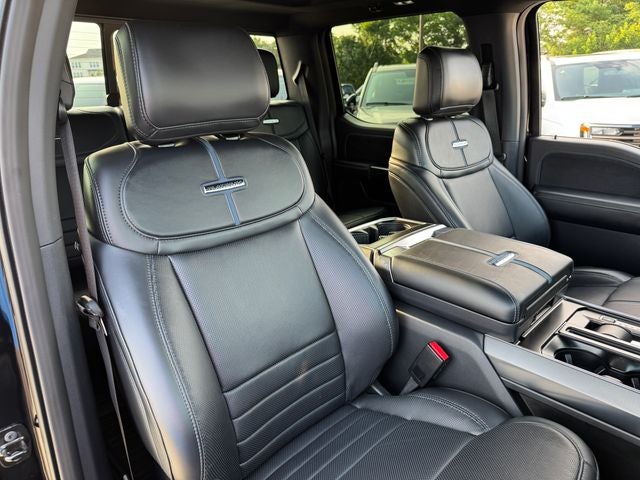 2025 Ford F-150 Platinum | Pano Roof | Wireless CarPlay | FX4 Pkg.