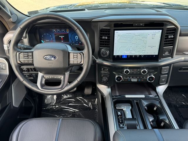 2025 Ford F-150 Platinum | Pano Roof | Wireless CarPlay | FX4 Pkg.