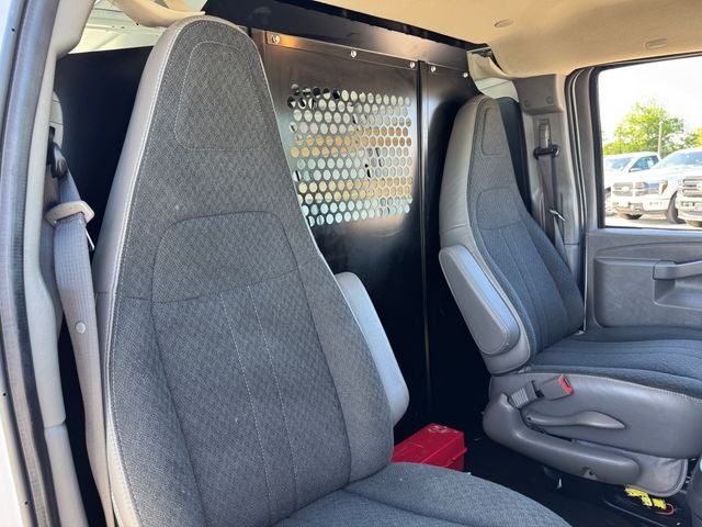 2024 Chevrolet Express 2500 Work Van Cargo