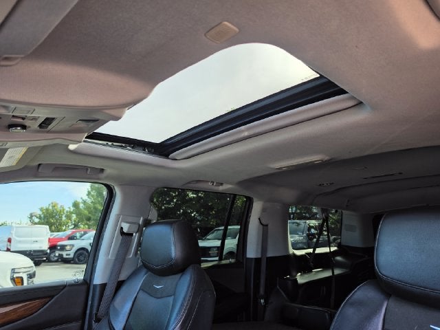 2019 Cadillac Escalade ESV Luxury