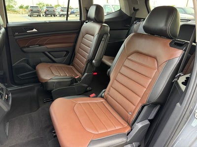 2022 Volkswagen Atlas 3.6L V6 SEL Premium R-Line