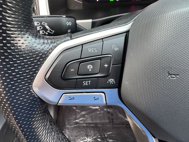 2022 Volkswagen Atlas 3.6L V6 SEL Premium R-Line