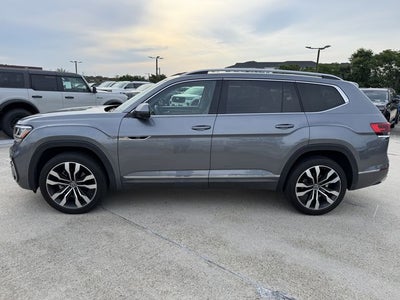 2022 Volkswagen Atlas 3.6L V6 SEL Premium R-Line