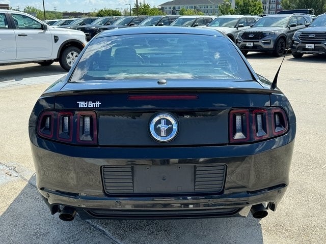 2013 Ford Mustang V6 Premium Coupe | Reverse Sensing | 6-Spd Auto