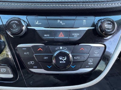2024 Chrysler Pacifica Hybrid Select | 2nd Row Buckets | 3rd Row Stow and Go
