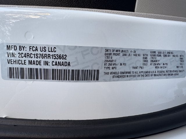 2024 Chrysler Pacifica Hybrid Select | 2nd Row Buckets | 3rd Row Stow and Go