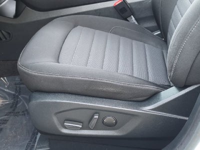 2020 Ford Edge SE | Low Miles
