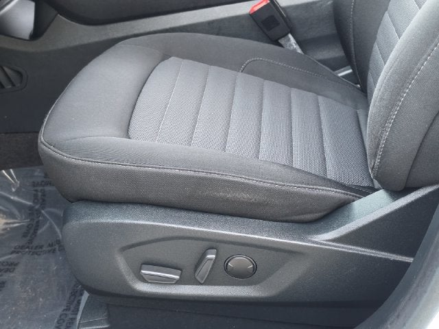 2020 Ford Edge SE | Low Miles
