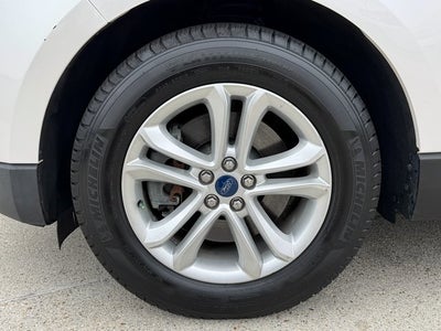 2019 Ford Edge SEL | Pano Roof | Class II Tow Pkg. | AWD