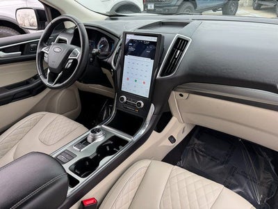 2024 Ford Edge Titanium | Wireless CarPlay | Remote Start | AWD