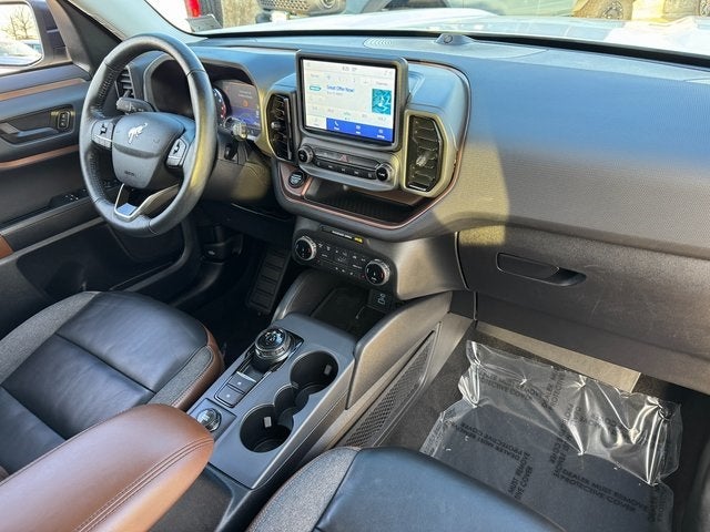 2022 Ford Bronco Sport Outer Banks | Tech Pkg. | Moonroof | Tow Pkg. | 4WD