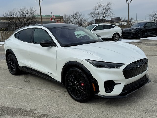 2025 Ford Mustang Mach-E Premium | Pano Roof | 88kWh EXT NCM Battery | AWD