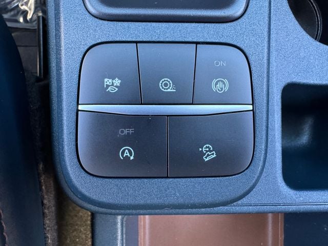 2023 Ford Maverick Lariat | Luxury Pkg | FX4 Pkg