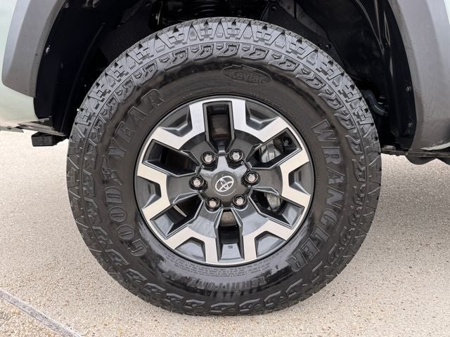 2022 Toyota Tacoma TRD Off-Road V6