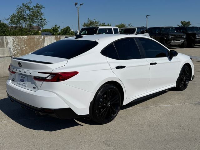 2026 Toyota Camry SE Nightshade | Multimedia Upgrade Pkg. | AWD