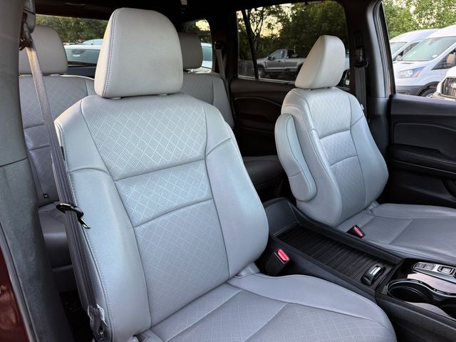 2021 Honda Passport Touring | Moonroof | Heated Seats