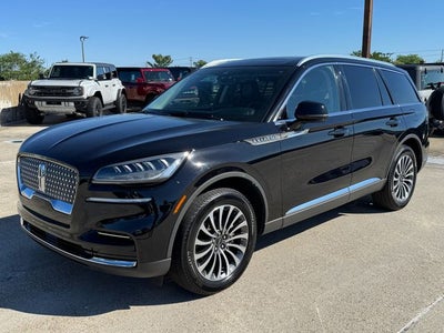 2023 Lincoln Aviator Standard | Premium Pkg. | Navigation | AWD