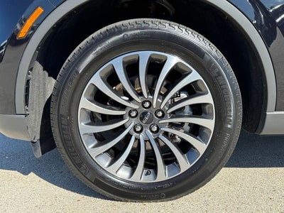 2023 Lincoln Aviator Standard | Premium Pkg. | Navigation | AWD