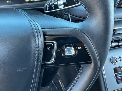 2023 Lincoln Aviator Standard | Premium Pkg. | Navigation | AWD